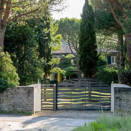 Vallugola 8, Emma Villas * Pesaro